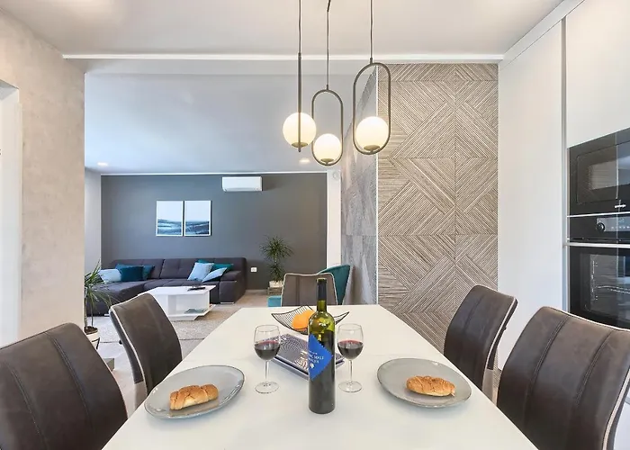 빌라 Vallelunga 풀라