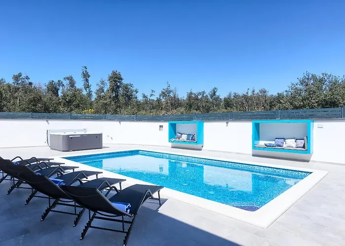 Βίλα Vallelunga *